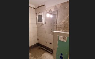 VAND APARTAMENT 3 camere decomandat. Sect 6 Bucuresti - Poză 8