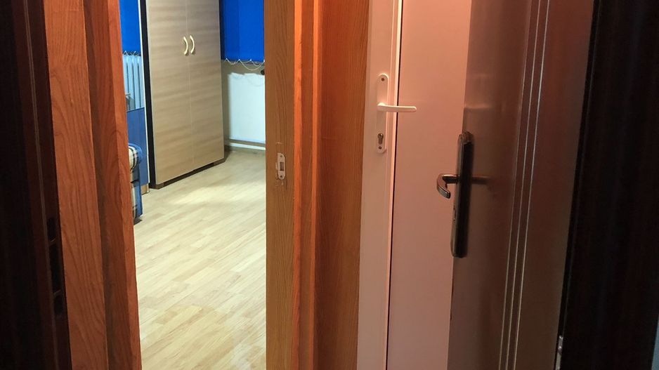 Garsoniera renovata Crinul de Padure Parc Drumul Taberei - Poză 7