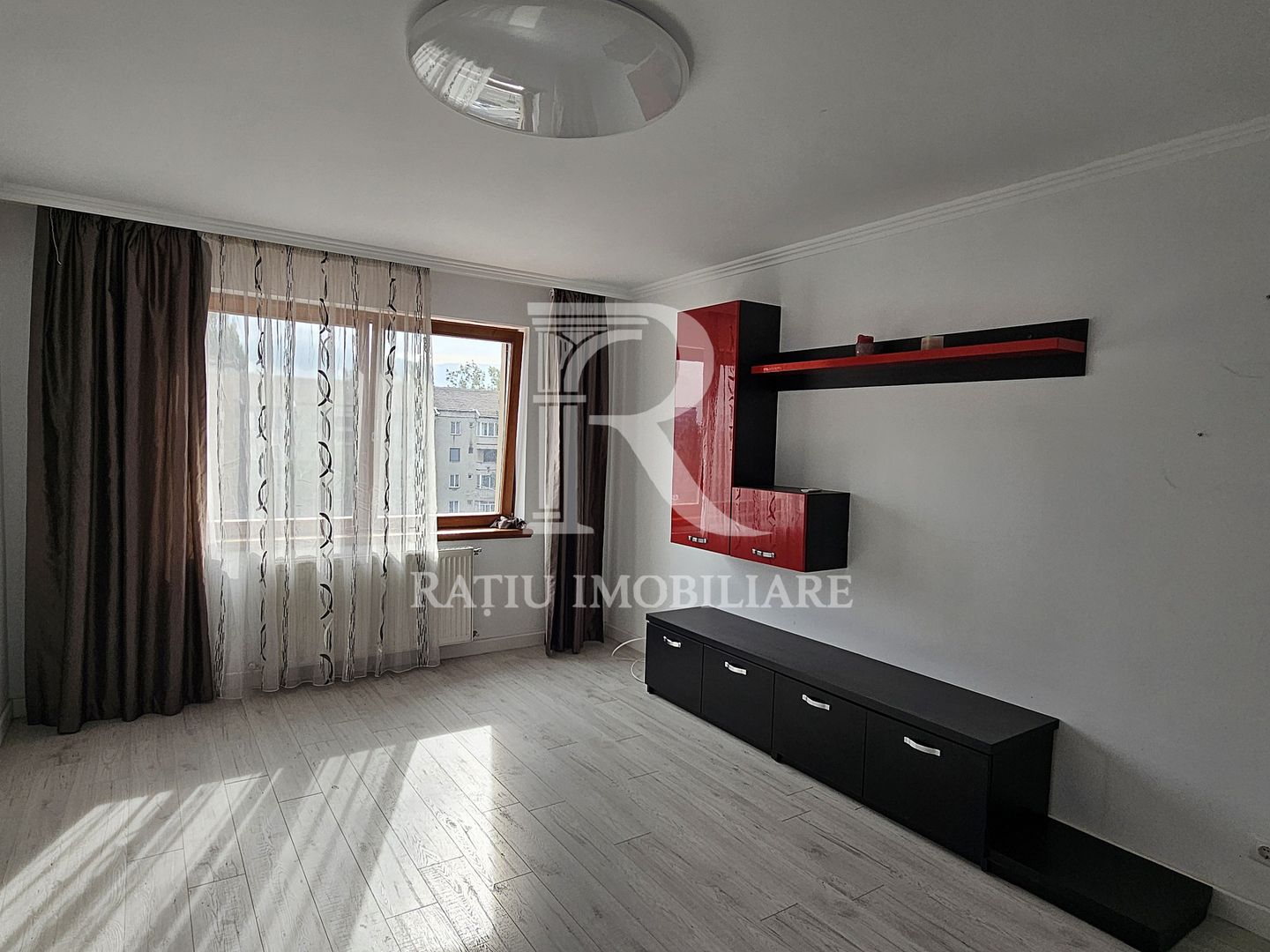 Apartament cu 2 camere | Parcare Supraterana | Dimitrie Cantemir | Oradea - Poză 1