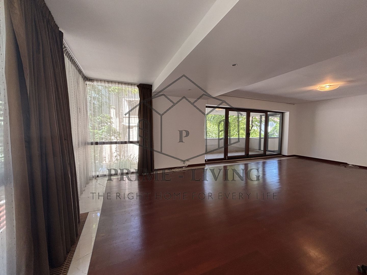 APARTAMENT DE LUX CU 4 CAMERE IN DOROBANTI CAPITALE - Poză 7