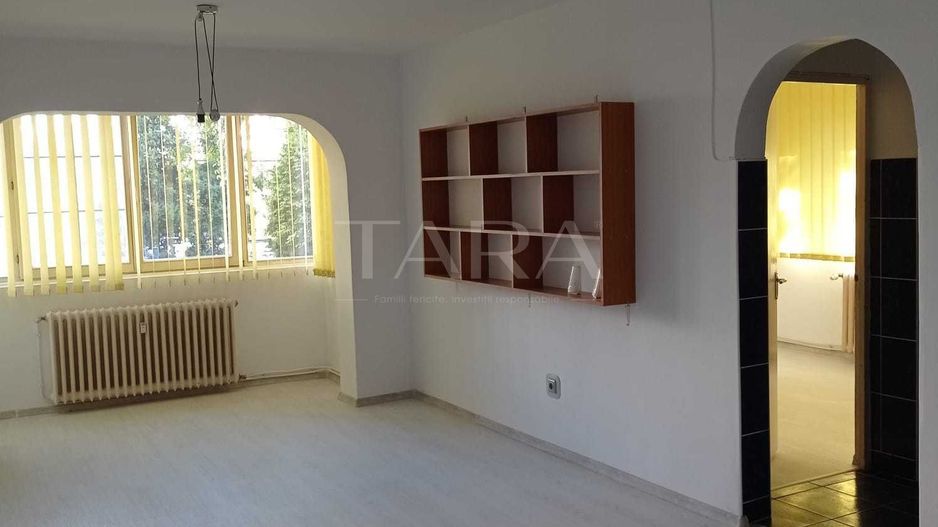 partament 2 Camere Decomandat în Cluj-Florești! - Poză 2