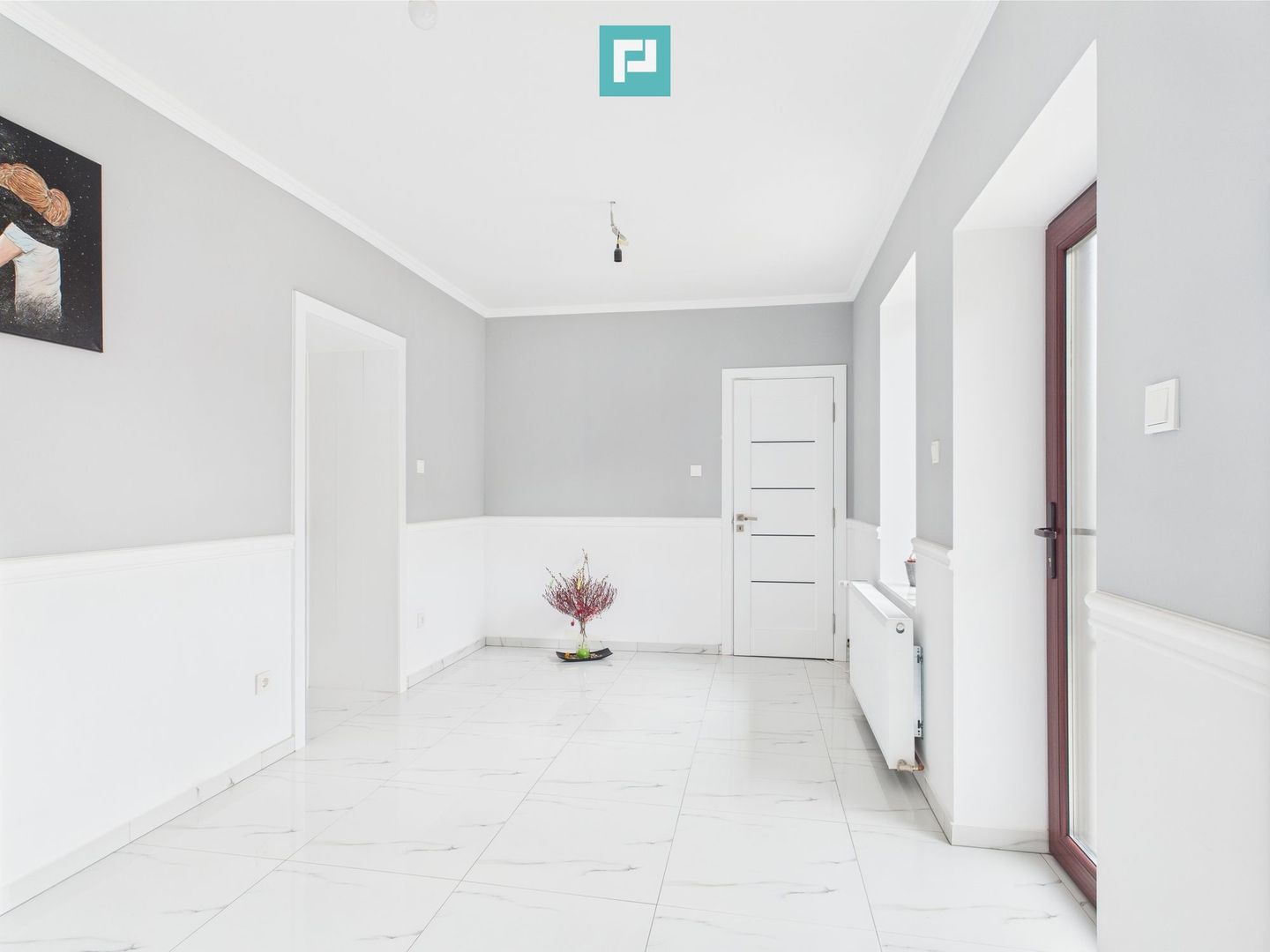 Casă Individuală cu spațiu comercial - Variaș - Poză 5