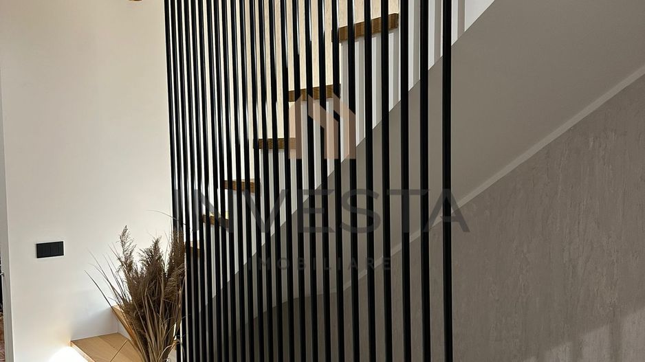 Duplex ultrafinisat panorama de vis cartier Voronet - Poză 26