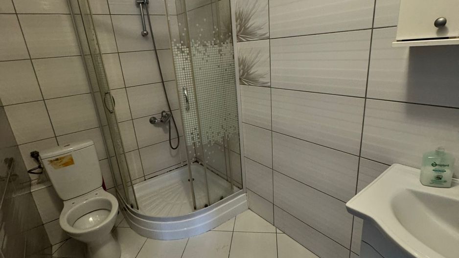 APARTAMENT 2 CAMERE IN CARTIERUL LATIN - Poză 11