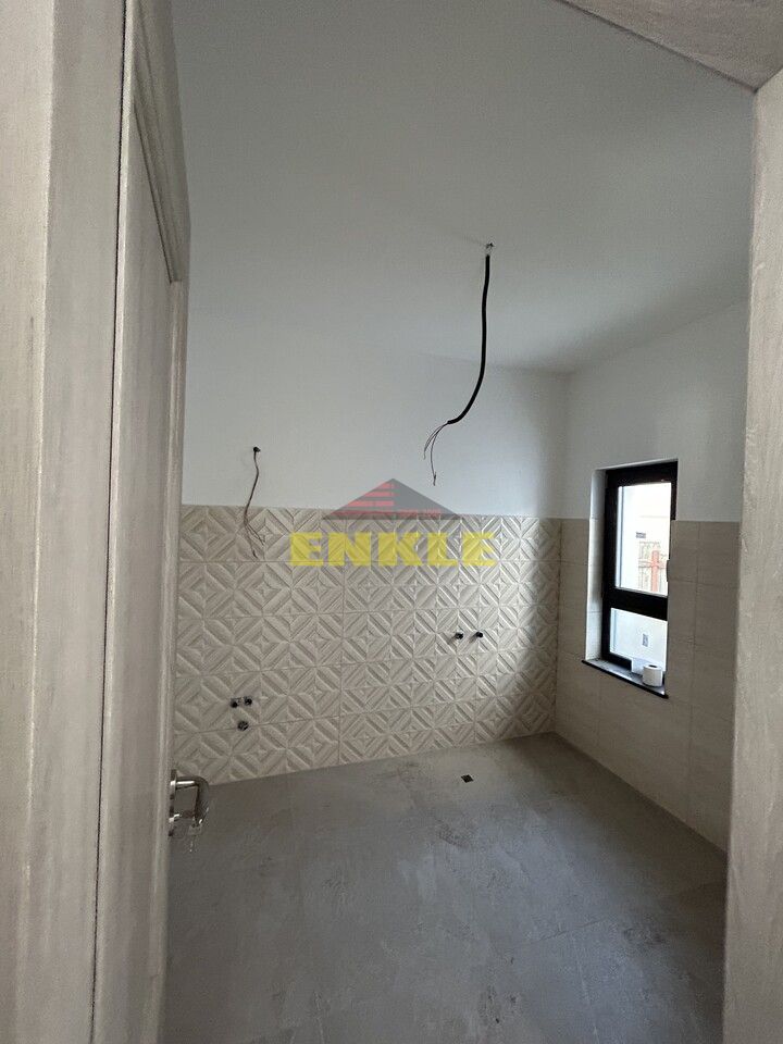 Casa de vanzare, zona Liceul Pedagogic. Pret 225.000€ Negociabil! - Poză 5