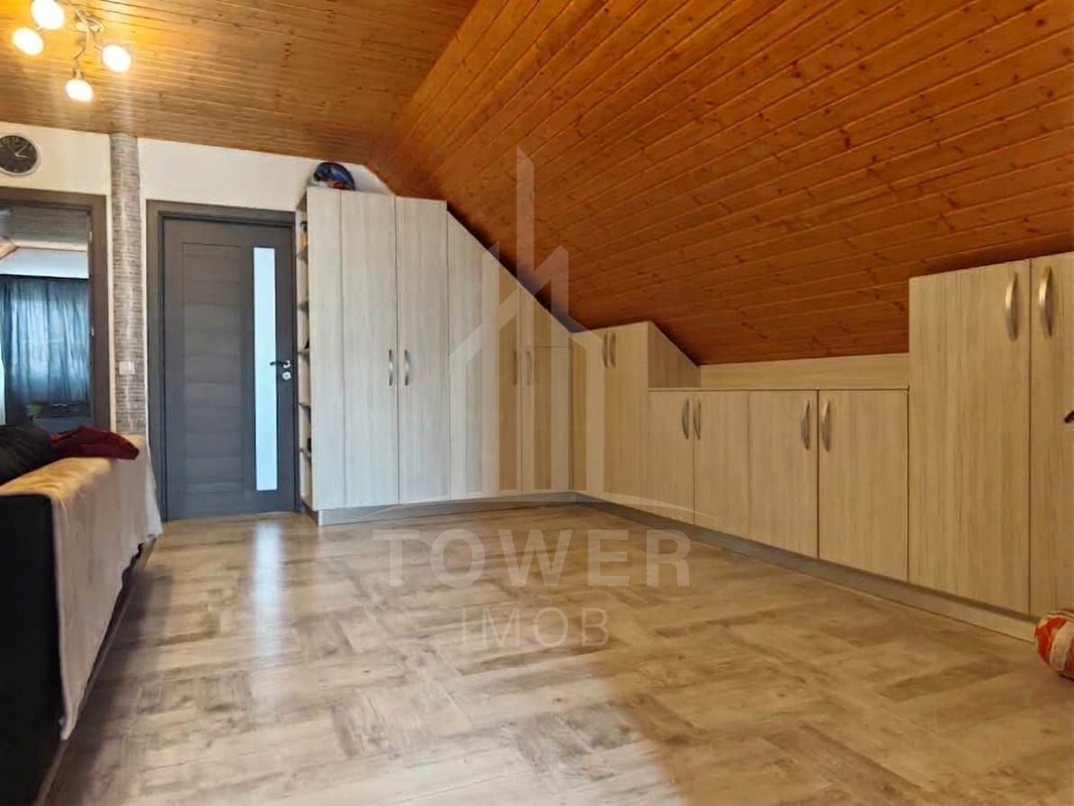 Casă individuală cu 2 apartamente și anexă generos de 100 mp - Poză 14