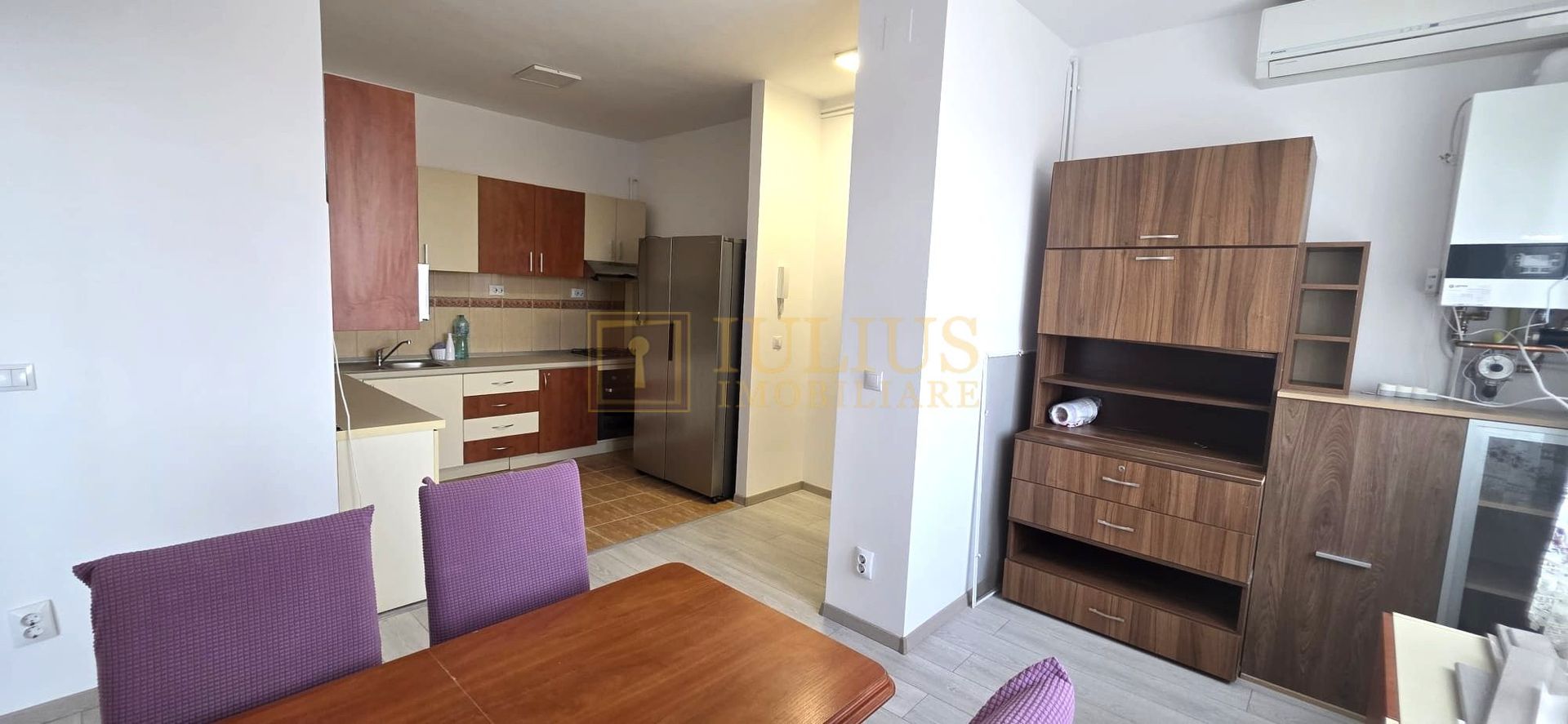 Apartament pe Torontalului, loc de parcare - Poză 1