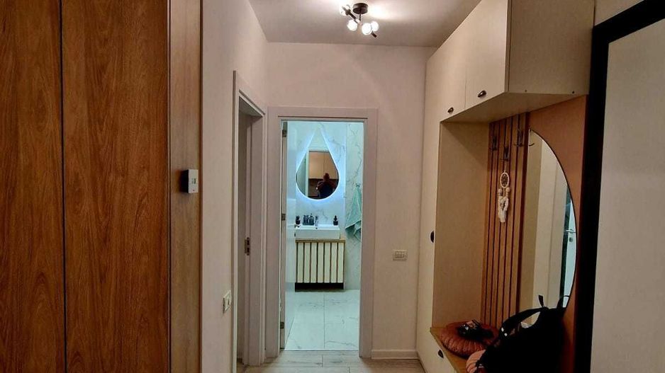 Apartament 2 camere cu vedere la lac in Complexul GranVia - Poză 4