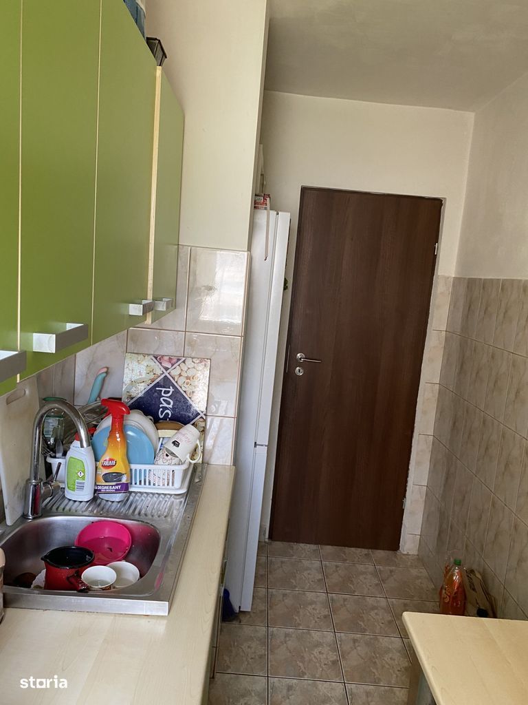 Apartament 3 camere de vanzare Drumul Taberei - Poză 9