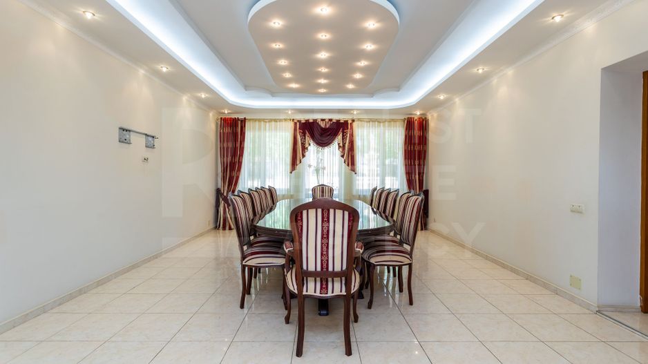 Casă în 4 nivele, amplasat pe strada Chicago, Stăuceni. - Poză 9