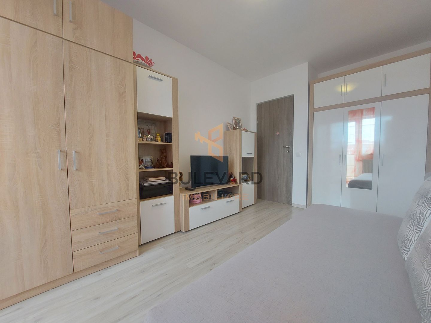 Apartament cu 2 camere decomandate! - Poză 1