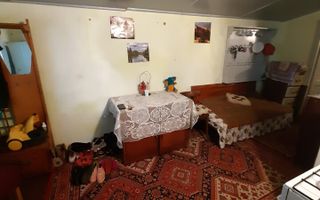 Casa 3 camere + dependinte (bucatarie de vara/magazie) + teren 1400 mp, Str.Zimbrului - Poză 5