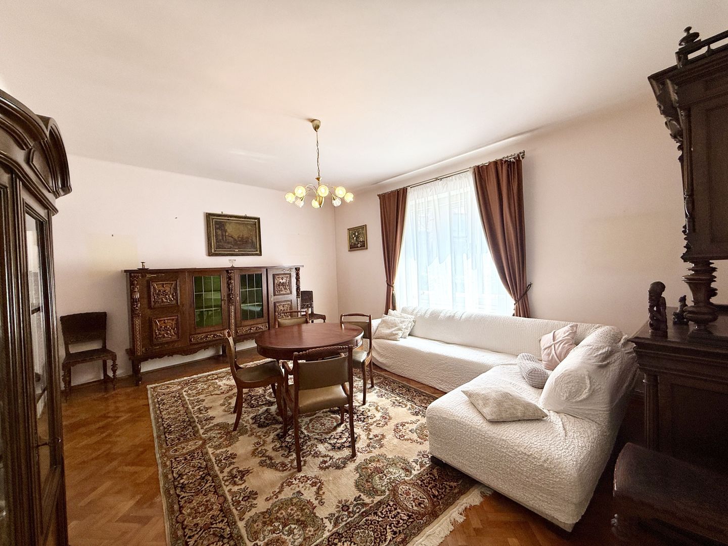 Apartament mobilat si utilat complet, zona centrala, 4 camere, 2 bai - Poză 6