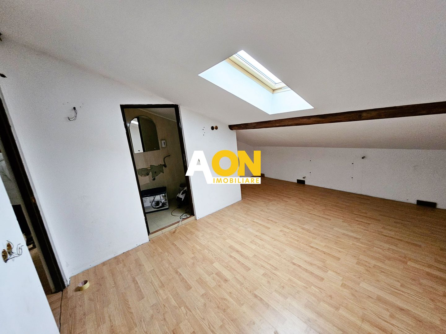 Apartament 5 camere, etaj 2+mansarda, 120 mp, semifinisat, Cetate - Poză 12