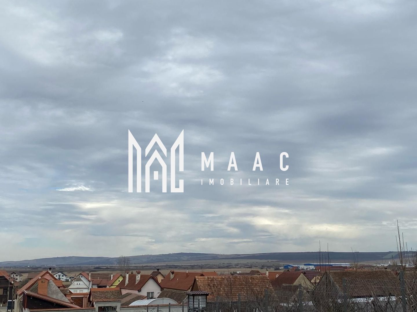 Casă Tip Duplex | 4 Camere | 2 Balcoane | Terasă | Șura Mică - Poză 3