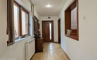 Parc Bazilescu - Str. Nuvelei 95, Casa P+M, 173 mp utili, teren 288 mp - Poză 10