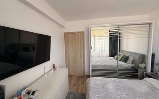 Apartament 2 camere open space - zona Tractorul - Poză 7