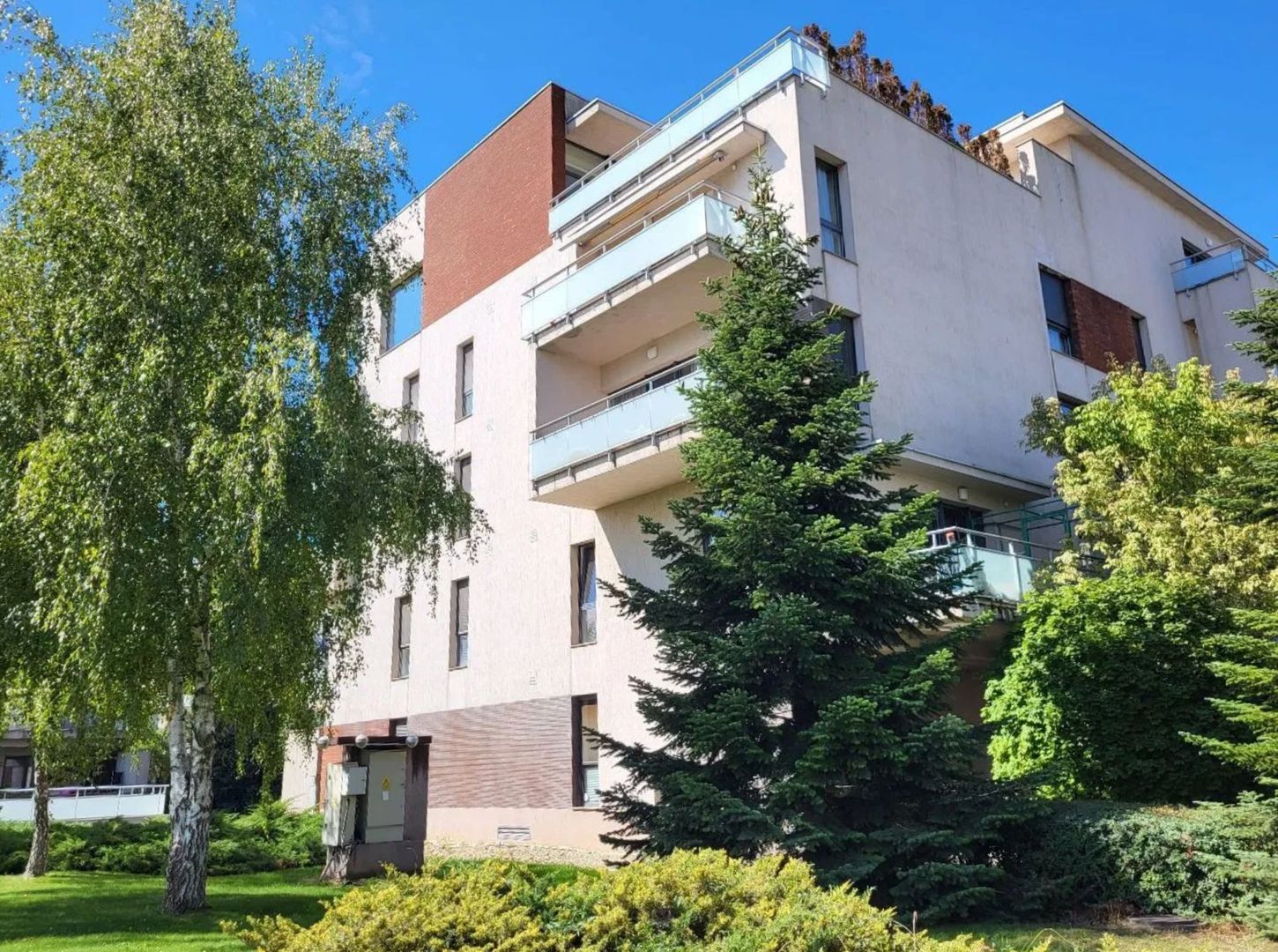 Apartament cu 2 camere spațios modern lângă ambasada Americii - Poză 2