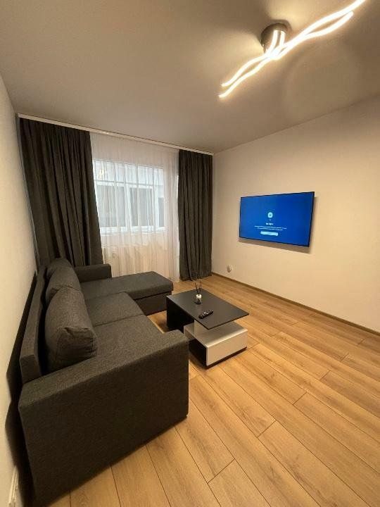Apartament 2 camere renovat Apusului Pacii Gorjului prima inchiriere - Poză 1