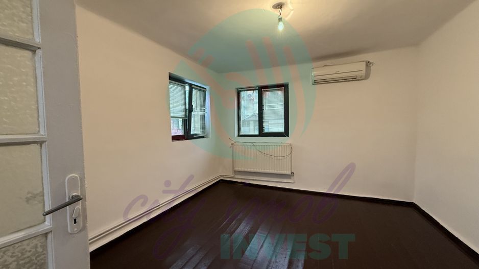 "Casa bunicii" la vanzare in zona Vatra Luminoasa - Poză 8