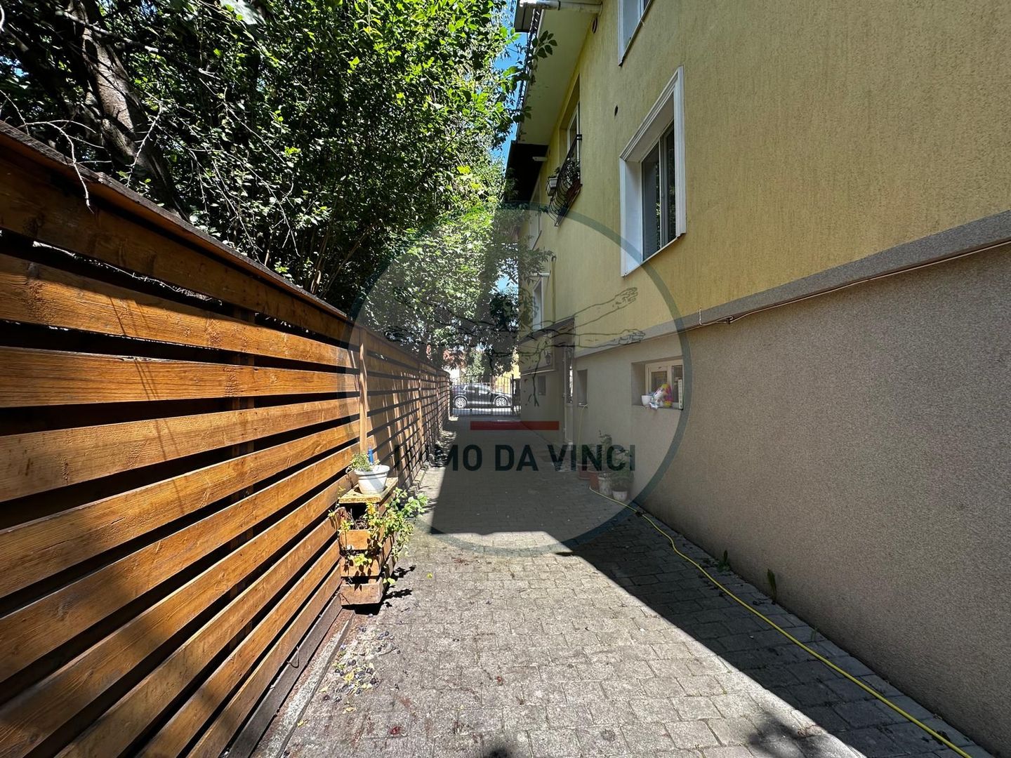 Apartament 2 camere semidecomandat Zona Gheorgheni cu garaj subteran - Poză 13
