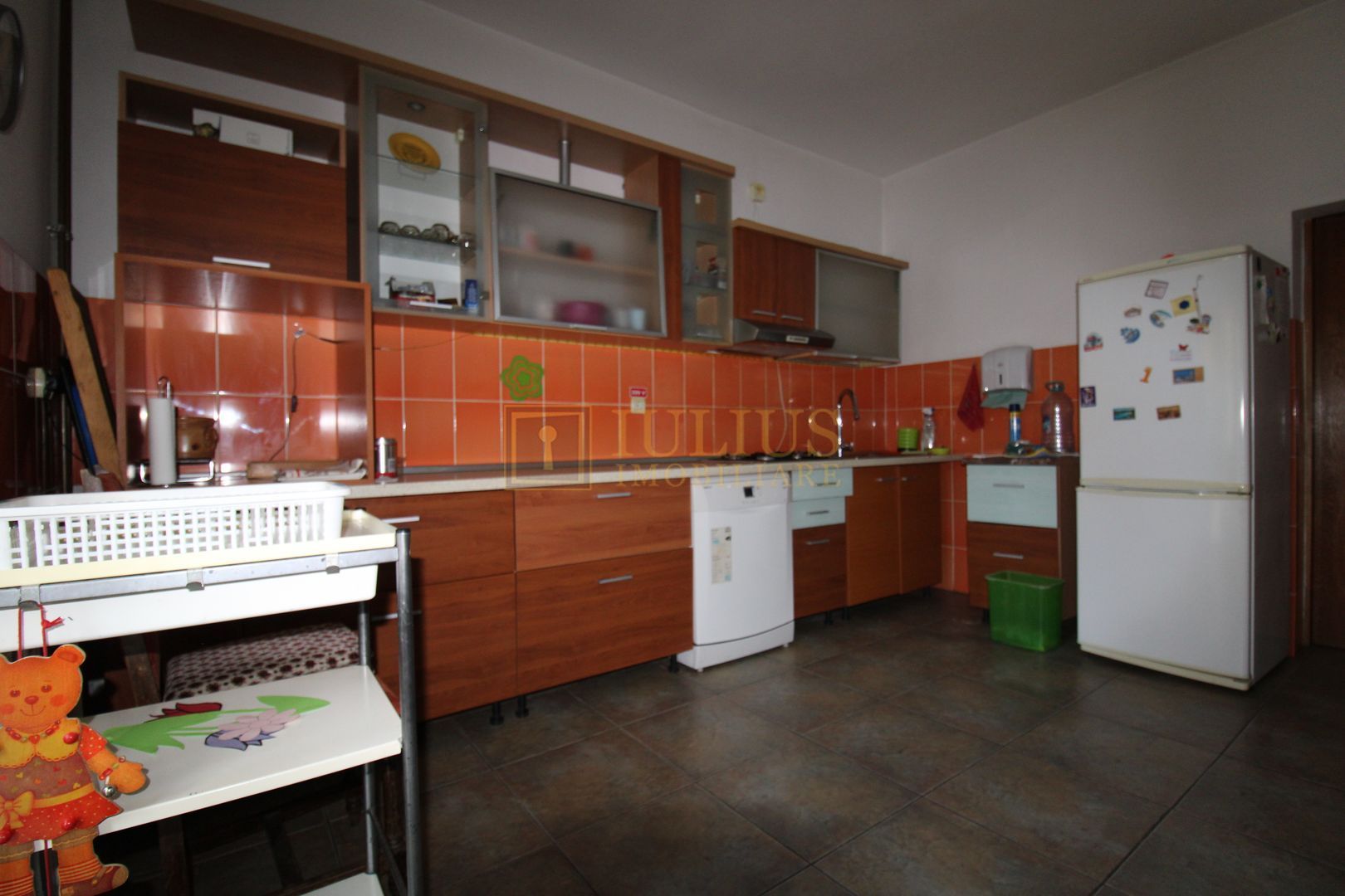 Casa ideala pentru activitati Comerciale. (gradinita, after school, ...) - Poză 9