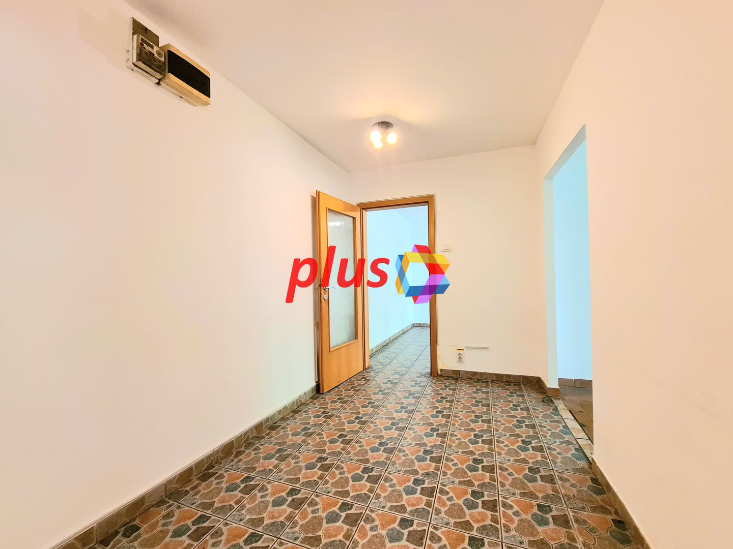 Spatiu birouri de vânzare Brasov - 55 mp  # www.Plus-Imo.ro - Poză 2
