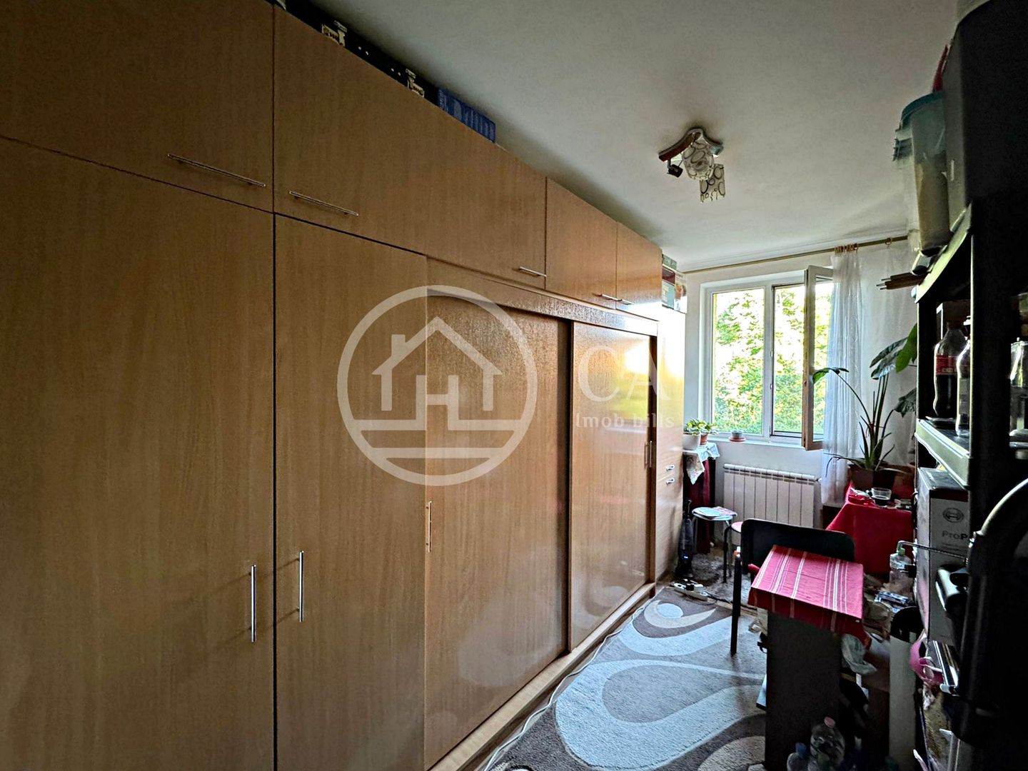 Apartament de vânzare cu 4 camere în zona Rogerius, Oradea - Poză 8