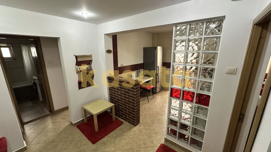 Aviatiei 2 camere | etaj intermediar | instalatii schimbate - Poză 2