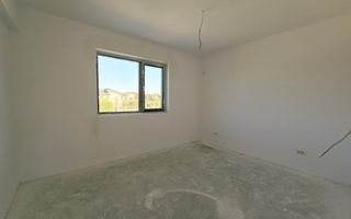 Vila individuala-str Miorita-5 camere- 390mp teren - Poză 5
