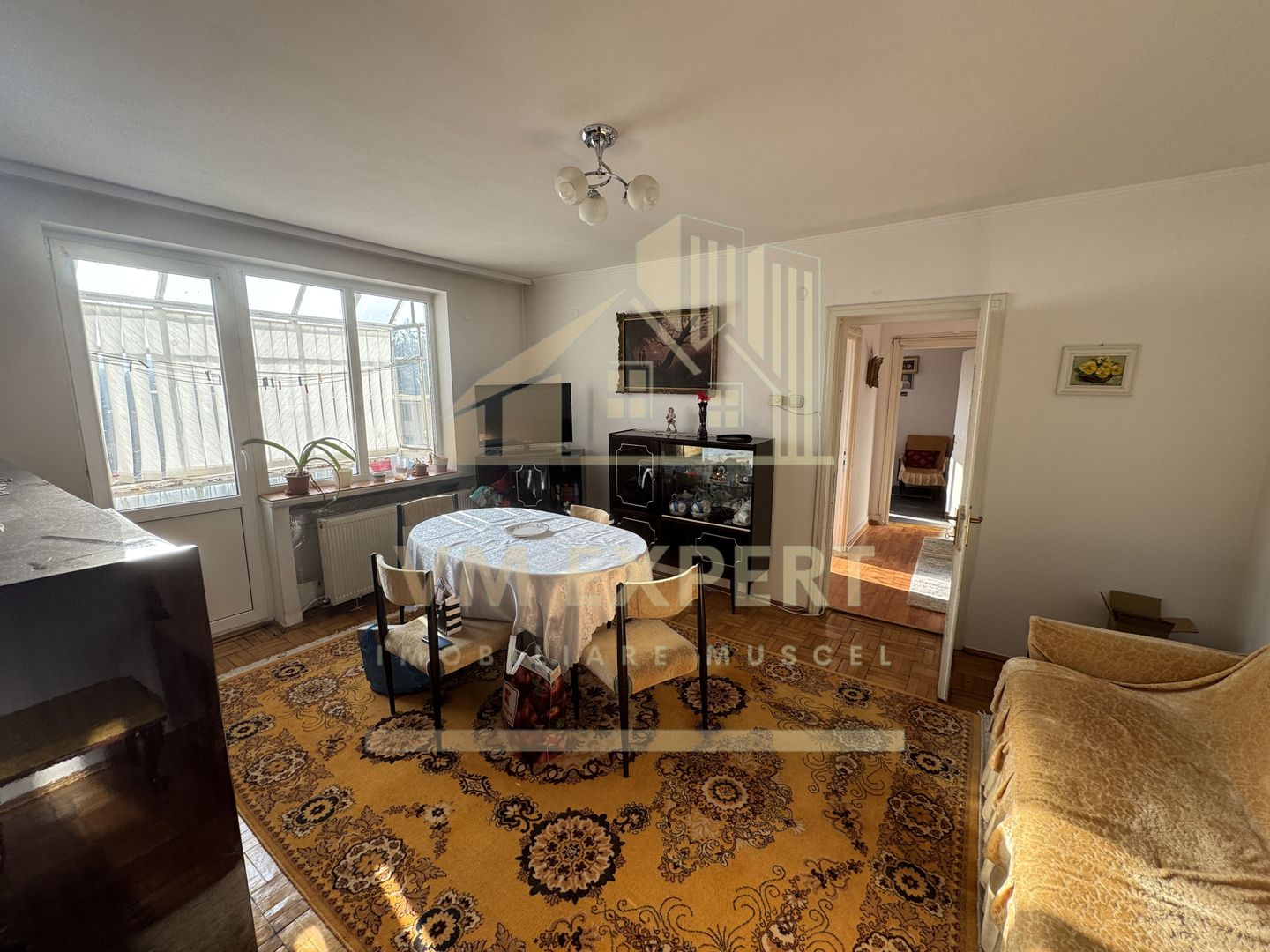 APARTAMENT 3 CAMERE ULTRACENTRAL, ETAJ 4, CAMPULUNG - Poză 2