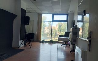 Spatiu comercial ultracentral ideal pentru birouri - Poză 16