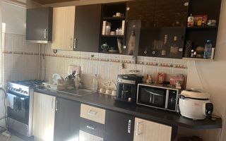 Apartament 2 camere Rovine - Poză 4