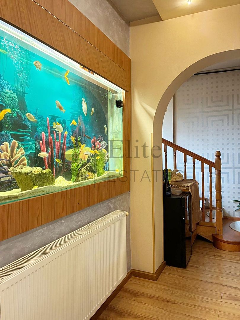 Casa singura in curte ultracentral in Oradea - Poză 9