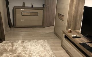 Apartament 2 camere zona Basarabiei - Str. Cernauti - Poză 4