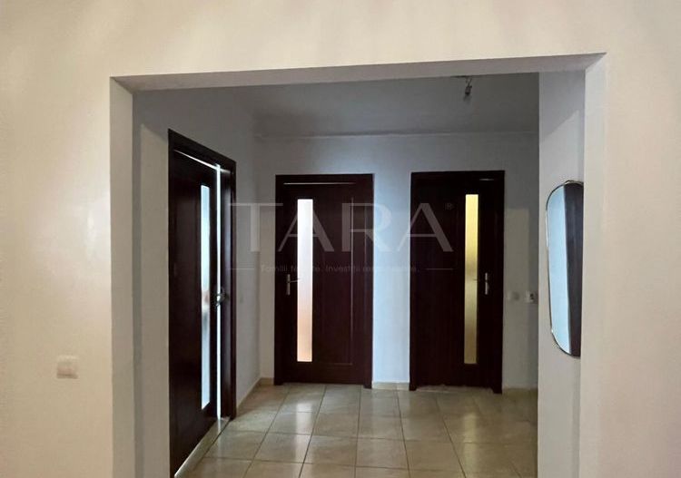 Apartament 3 camere, Florești – zona Porii, loc de parcare inclus - Poză 2