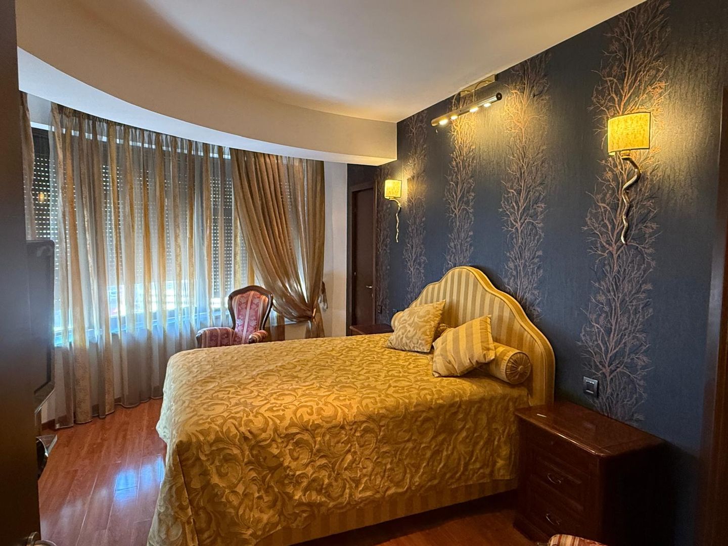 INCHIRIERE Apartament cu 4 camere in zona Nordului/Herastrau - Poză 1