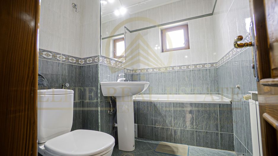 Vila 11 camere in Faleza Nord 400 mp utili, Proprietate rara - Poză 17