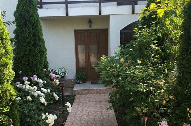 Vila - parter + mansarda -   Sendreni,  jud. Galati - Poză 1