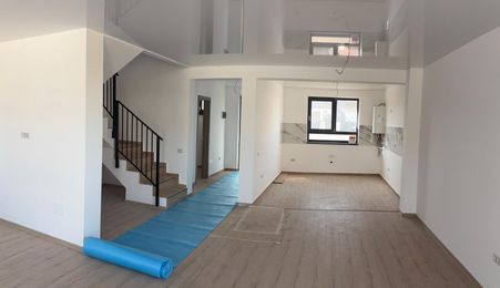 Duplex modern intr-o zona linistita