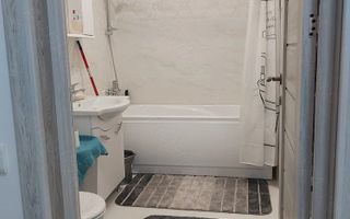 Metrou Aparatorii Patrie - Garsoniera Decomandata cu Centrala Proprie - Poză 9