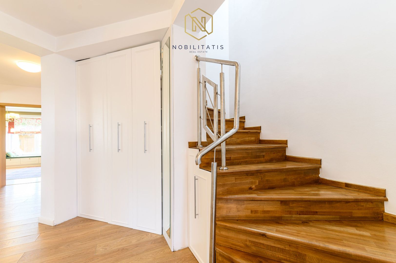 OFERTA VANDUTA - Vila deosebita cu piscina | Comision 0 - Poză 12