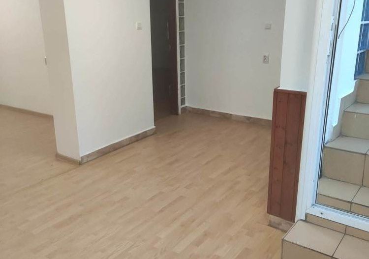 Vând casă vilă renovabilă Băneasa - Poză 2