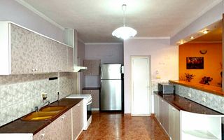 Casa P+1, 912 mp teren, 5 camere, strada asfaltata, zona Lipoveni - Poză 7