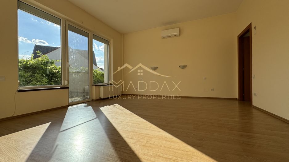 Vila Individuala 7 camere*Piscina*Teren 1000 mp / 8 parcari// Erou Iancu Nicolae - Poză 34