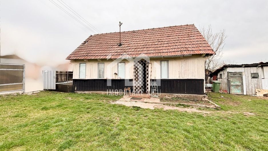 Oportunitate investitie casa demolabila teren 1421mp Front 20m Jucu - Poză 1
