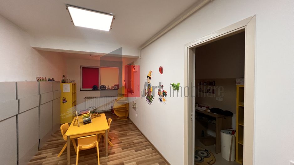 Apart Hotel,  VILA,  D+P+2E+ MANSARDA , 7 garsoniere,  apart. cu 2 si 3 camere - Poză 37