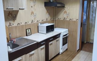 Inchiriere apartament 2 camere, Micro 20, 62 mp, 350 EURO/Luna - Poză 3