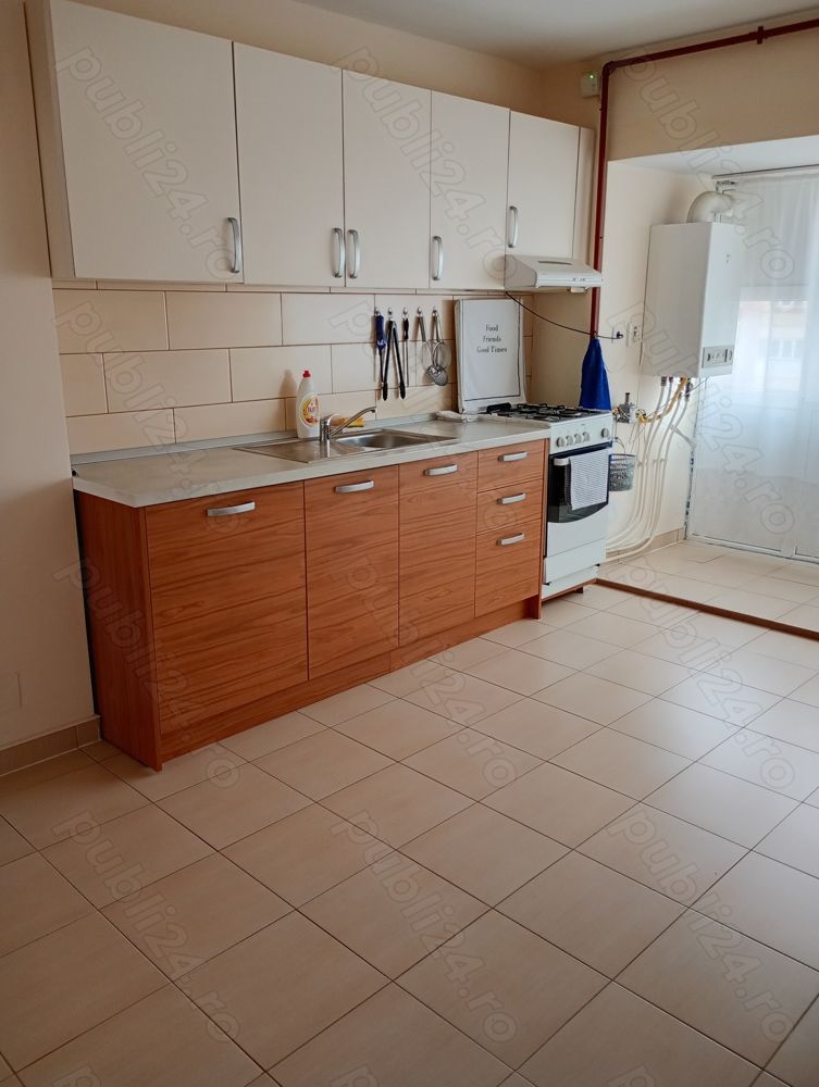 Vind apartament 2 camere 60 m2  mobilat complet cu 2 balcoane. - Poză 4