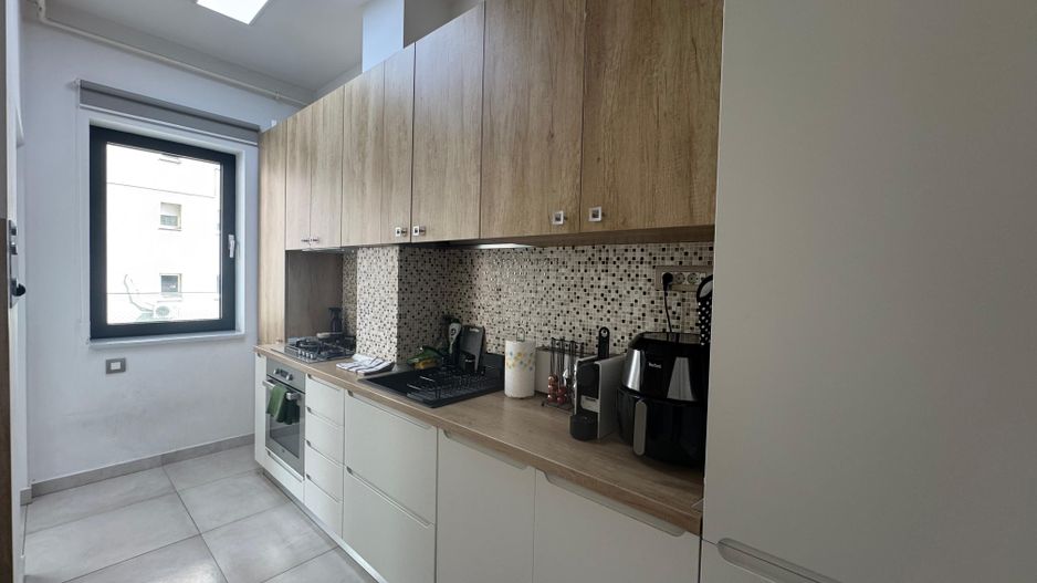 2 camere| TERASA 24MP | PIATA VICTORIEI- BANU MANTA-1MAI - Poză 7